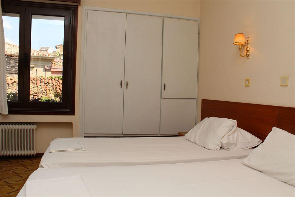 Nefeli Hotel Atena Exterior foto