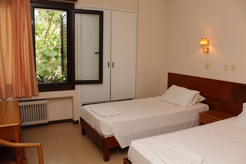 Nefeli Hotel Atena Exterior foto